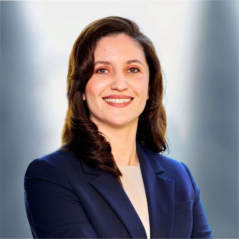 Ms Laouar headshot